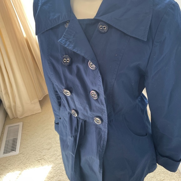 Spring Coat - Picture 4 of 5